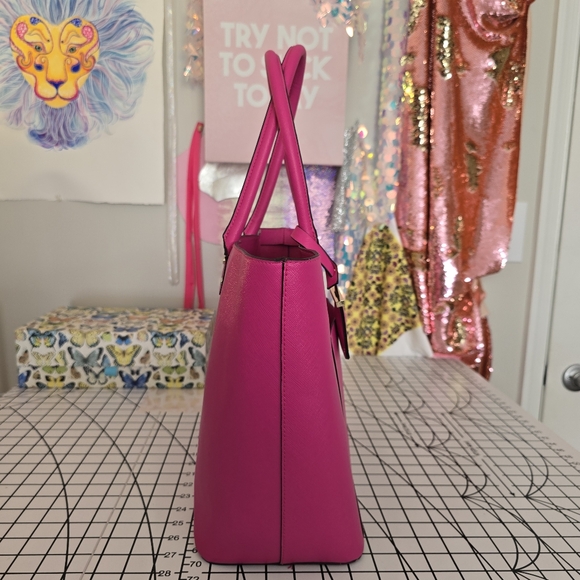 Pink Zip Tote - Target - Picture 2 of 16